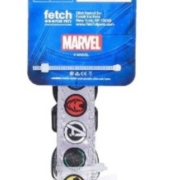 Disney Marvel Avengers Pet Collar Sz Med - Picture 2 of 4